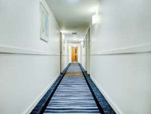 Flatfield ClockTower Cottages B&B con ristorazion