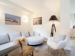 Eleganz trifft Komfort – Ferienwohnung mit Sauna & Balkon