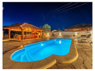 Ferienwohnung Pakostane Außenaufnahme 1