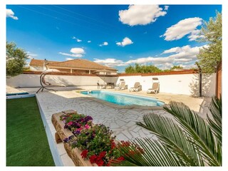 Ferienwohnung Pakostane Außenaufnahme 9