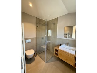 Badezimmer 2
