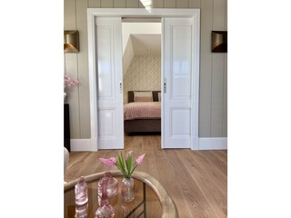 Schlafzimmer mit angrenzendem Lesezimmer 2. Etage