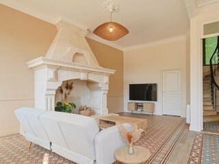Villa Noves Features 13