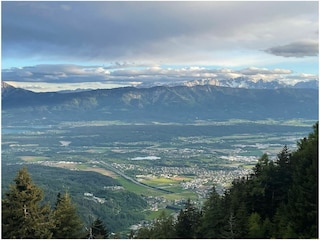 Karawankenblick vom Balkon