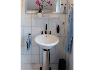 moderner Designwaschtisch