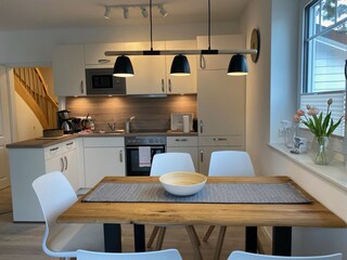 Voll ausgestattete Küche