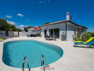 Villa Valtura Buitenaudio-opname 1