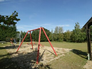 Spielplatz in Schwarz