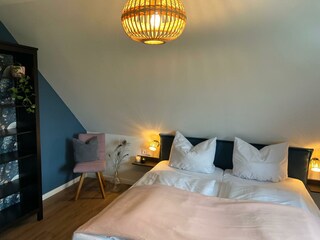 Schlafzimmer 3