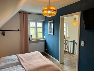 Schlafzimmer 3