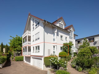 Hausansicht mit markierter Wohnung
