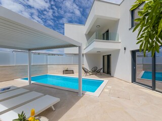 Villa Linardići Buitenaudio-opname 3