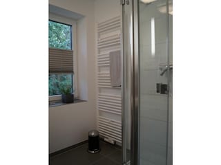 Badezimmer im 1. OG