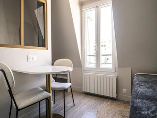 Apartment Paris Outdoor Recording 8