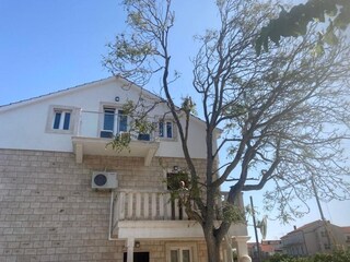 Apartment Sutivan Outdoor Recording 5