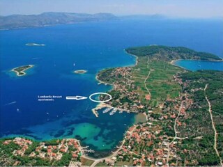 Apartment Lumbarda  13