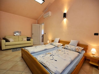 Villa Rakovica Features 25
