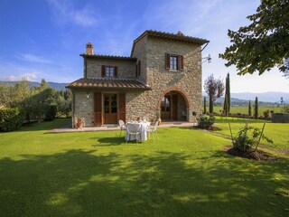 Villa Cortona Registrazione all'aperto 1