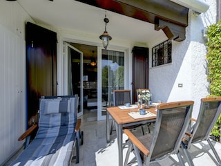 Appartement San Felice del Benaco Buitenaudio-opname 2