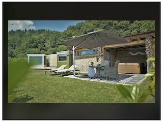 Wellness Lounge Glamping Außenbereich