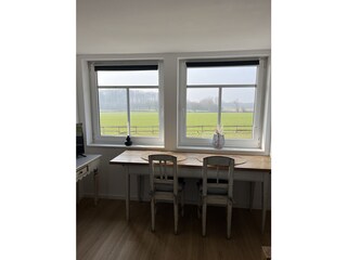 Essbereich mit Ausblick