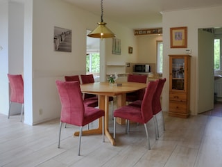 das Esszimmer