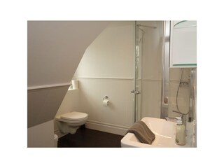 Das Bad im Obergeschoss....