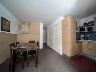 Apartment Uvernet-Fours Ausstattung 8