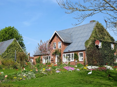 Holiday house "Ferienwarft 'Elisabeth'"