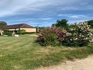 Maison de vacances Vault-de-Lugny Enregistrement extérieur 6