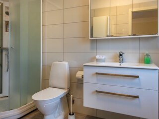 Modernes Badezimmer.