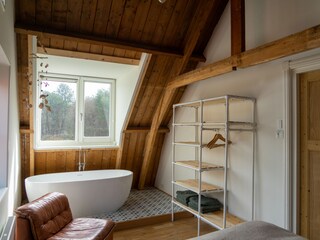 Hauptschlafzimmer mit Bad