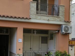 Ferienwohnung Casa vacanze vicino Taormina Le sorelle piano 0