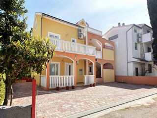 Apartment Vodice Außenaufnahme 13