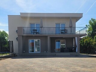 Vakantiehuis Pirovac Buitenaudio-opname 3