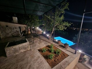Vakantiehuis Kaštel Lukšić  20