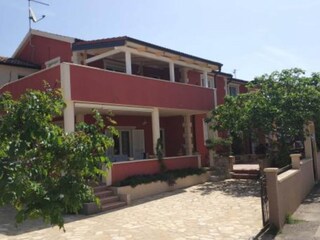 Apartment Vodice Außenaufnahme 10
