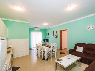 Holiday house Galovac Features 23