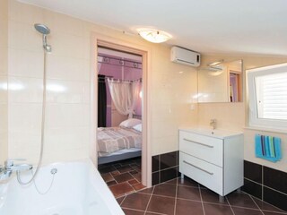 Ferienhaus Supetarska Draga Ausstattung 22