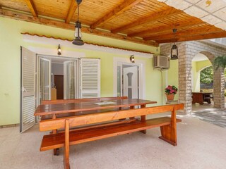 Appartement Vrh Buitenaudio-opname 6