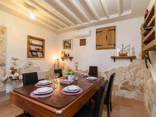 Villa Unešić Caratteristiche 32