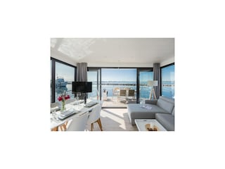 House boat Barth Features 13