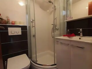 Apartment Zastražišće Ausstattung 7