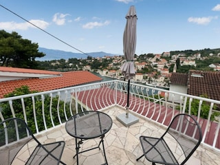 Ferienhaus Splitska Außenaufnahme 6