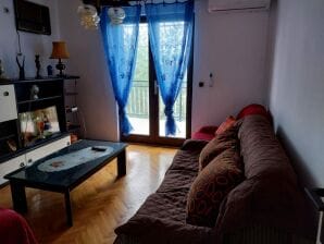 Ferienhaus Holiday Home Marina - Two Bedroom Holiday Home with Terrace - Donja Klada - image1