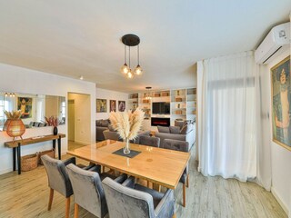 Villa Kaštel Stari Ausstattung 12