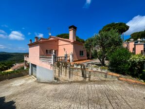 Ferienhaus Villa in Tordera mit Salzwasserpool - Tordera - image1