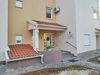 Apartment Vodice Außenaufnahme 4