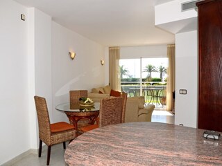 Apartment L'Estartit Features 11