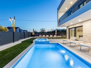 Villa Kaštel Stari  42